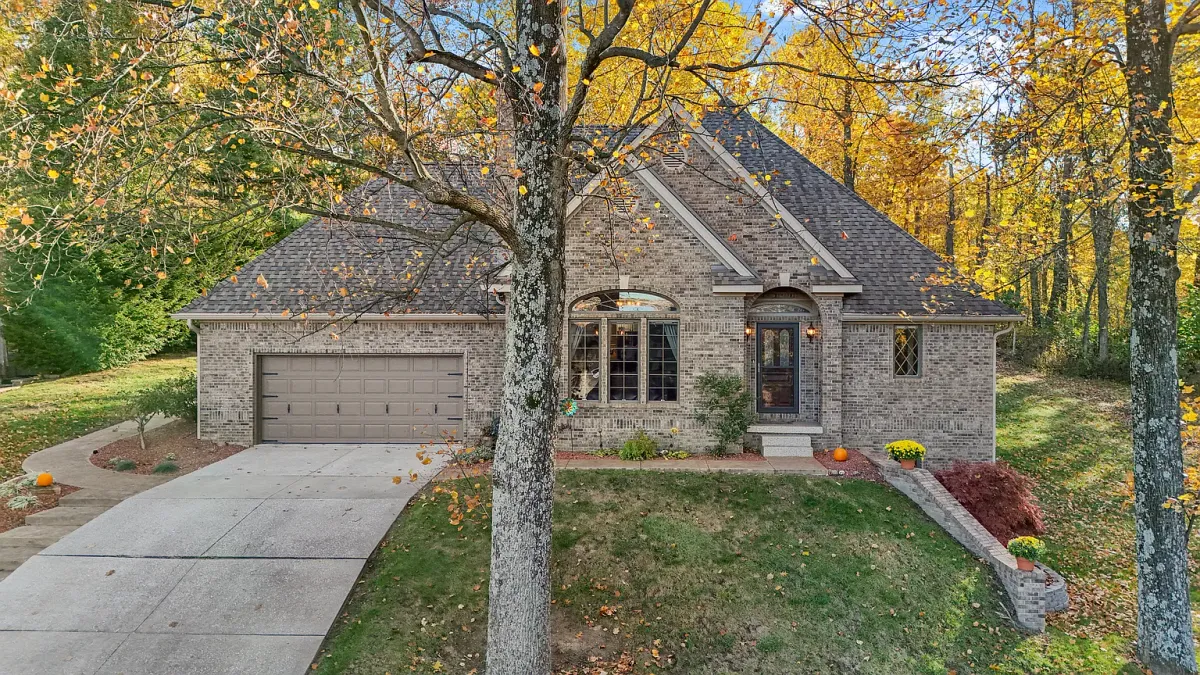 Featured Listing: Secluded Elegance in RiverBend 209 River Dr, Bloomfield, IN | $525,000