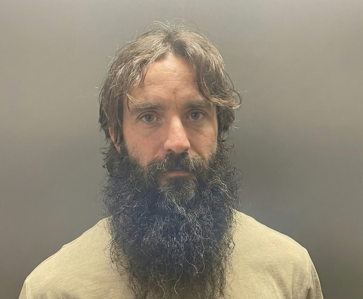 Owen County Jail Log: Arrests Reported for Battery, Identity Deception, and Theft